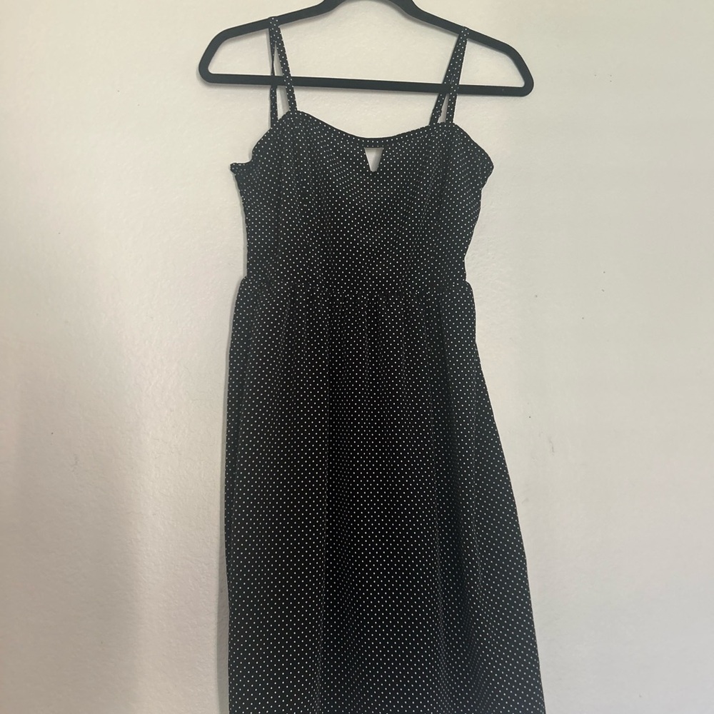 Chic Black Polka Dot Mini Dress – Flirty & Fun!